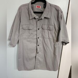 Wrangler Gray Button-Up Shirt